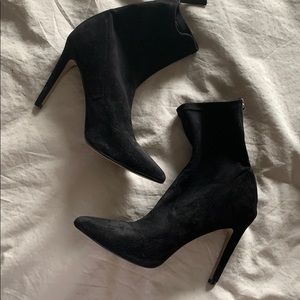 Saks Fifth Avenue heeled booties suede